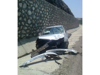 Adıyaman’da Otomobil Takla Attı: 2 Yaralı