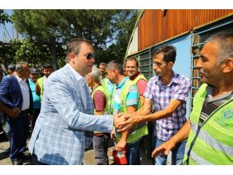 Buca’da 7’den 77’ye Bayram Kutlaması