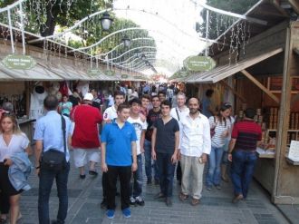 Beyaz Kalpler İstanbul’u Gezdi