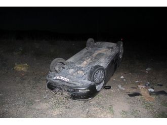 Bayram Tatili Yolunda Takla Atan Otomobilde 5 Kişi Yaralandı