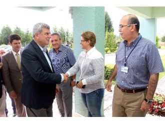 Başkan Karaosmanoğlu: Sizler En Hayati Hizmeti Üretiyorsunuz