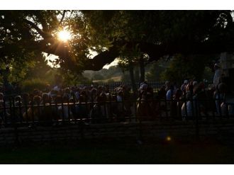 Eski Kültürü Devam Ettiren Safranbolulular Namazı Hıdırlıkta Kıldı