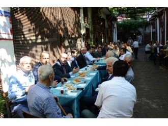 Safranbolu’da Protokol Vatandaşlar İle Bayramlaştı