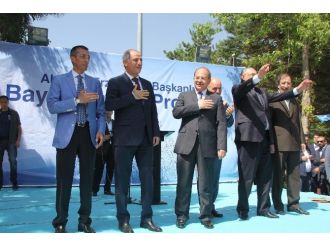 Ak Parti’de Bayramlaşma Programı