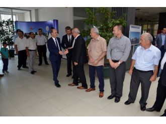 Erenler Belediyesinde Bayramlaşma Programına Yoğun İlgi