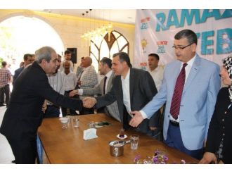 Şanlıurfa Ak Parti’de Bayramlaşma