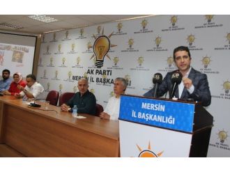 Mersin Ak Parti’de Bayramlaşma