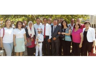 Chp’li Vekiller Alaşehir’de Partilileriyle Bayramlaştı