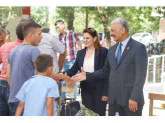 Kemerhisar’da Bayram Coşkusu