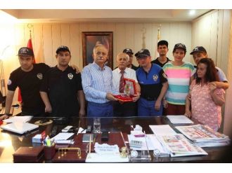 Başkan Karabağ’a Engellilerden Teşekkür Ziyareti