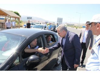 Erzincan Valisinden Araç Sürücülerine Bayram Denetimi