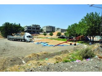 Buğday Pazarı Esnafı Dertli