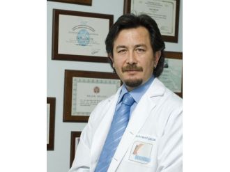 Op. Dr. Naci Çelik: Yorgun Görünmek Dert Olmasın