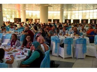 Aliağa Belediyesi Ramazan Ayında 42 Bin Kişiye İftar Verdi