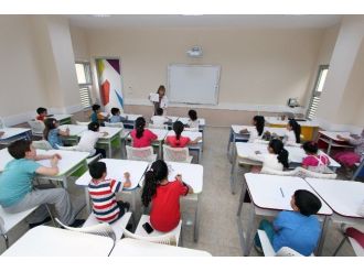 Bilgi Evleri Yaz Tatilinde De Dolu