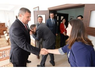 Şerif Yılmaz, Valilik Personeliyle Bayramlaştı