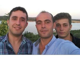 (Özel Haber) Kayık Faciasında Ölen Gencin Babası: “Mezarlarını Yan Yana Kazdırdık”