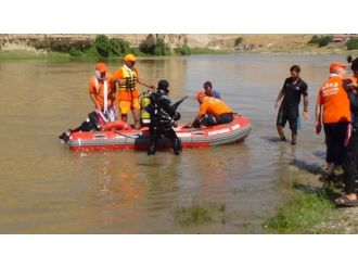 Dicle Nehri’nde Boğulan Askerin Cesedine 24 Saat Sonra Ulaşıldı