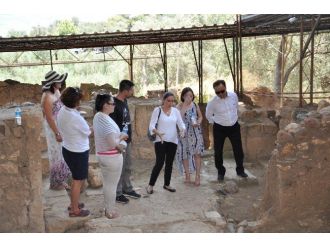 Moğol Konuklar Edremit’ten Mutlu Bir Şekilde Ayrıldı