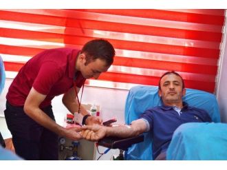 Kızılay Gezici Tır’ı Kula’da