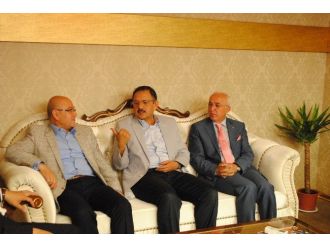 Kto’dan Ak Partiye Ziyaret