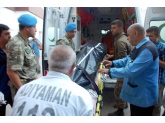 Teröristler Jandarmayla Çatışıyor: 1 Asker Şehit, 2 Asker Yaralı