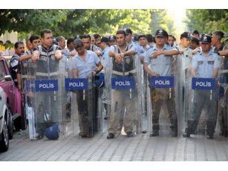 Suruç’taki Patlama Manisa’da Protesto Edildi