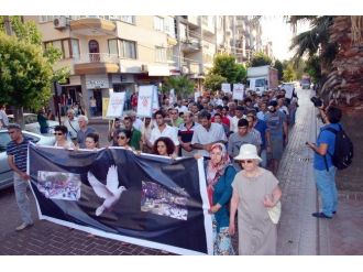 Suruç’taki Patlama Akhisar’da Protesto Edildi