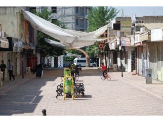 İdil’de Esnaf Suruç Saldırısı İçin Kepenk Açmadı