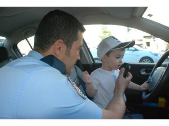 Trafik Ekipleri Yaptıkları Uygulama İle Çocukların İlgi Odağı Oluyor