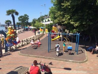 Sıcak Havadan Bunalan Vatandaş Soluğu Sahilde Aldı