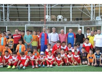 Din Görevlileri Derneğinden Geleneksel Futbol Turnuvası