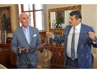 Bartın Belediye Başkanı Akın, Başkan Yılmaz’ı Ziyaret Etti