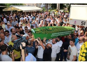 Zeki Ayaydın Son Yolculuğuna Uğurlandı