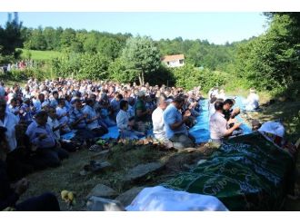 Konya’da Boğulan 3 Kişi Samsun’da Toprağa Verildi