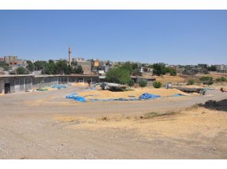 Buğday Pazarı Esnafı Yetkililere Seslendi