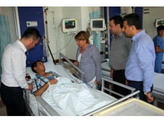 Chp Heyetinden Madenci Ailesine Ve Yaralı Madenciye Ziyaret