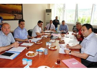 Büyükşehir Encümeni’nde İşyeri Kiralama İhaleleri Yapıldı