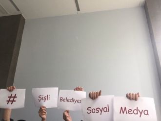 Şişli’de Sosyal Medya Çıkartması