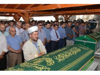 Vali Türker Vedat Yılmaz’ın Cenaze Namazına Katıldı