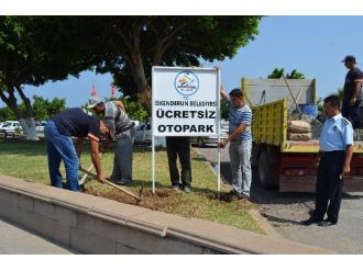 İskenderun’da Ücretsiz Otopark Alanları Oluşturuldu