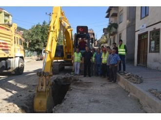 İskilip’te İçme Suyu Şebekesi Yenileniyor