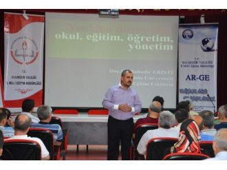 Eğitim Yöneticileri Liderlik Yolunda