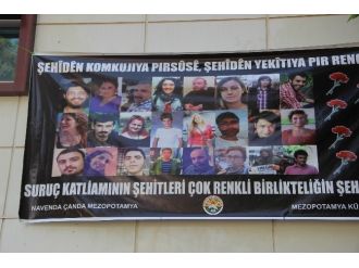 Fotoğrafları Kültür Merkezine Asıldı