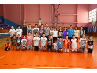 Ordu’da Basketbol Kursu Sürüyor