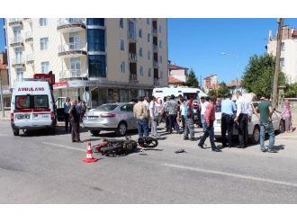 İki Kişinin Yaralandığı Kaza Güvenlik Kamerasında