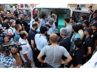 Şehit 2 Polisin Cenazesi Şanlıurfa Adli Tıp Kurumuna Getirildi