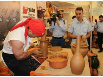Çorum Sanayi Ticaret Ve İstihdam Fuarı Başladı