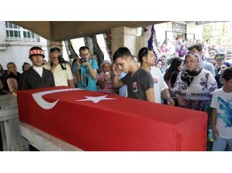 İntihar Eden Uzman Çavuş Salihli’de Toprağa Verildi
