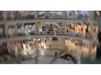 Avm’de Bomba Paniği